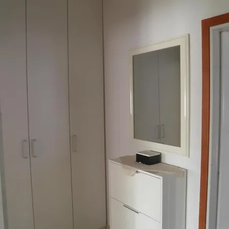 Apartments With Parking Space Mirca, Brac - 2838