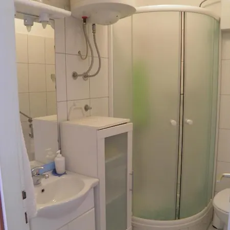 Apartments With Parking Space Mirca, Brac - 2838 Apartman