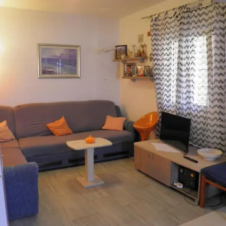With Parking Space Mirca, Brac - 2838 Daire *